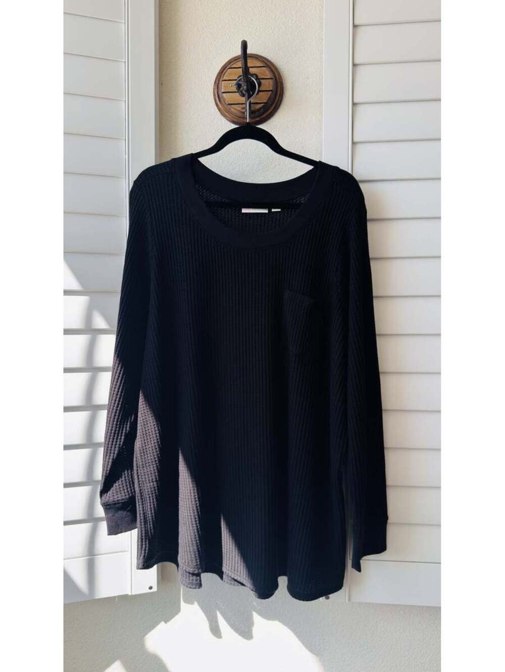 Belle by Kim Gravel Black Waffle Knit Long Sleeve Pocket Top Size 3X
